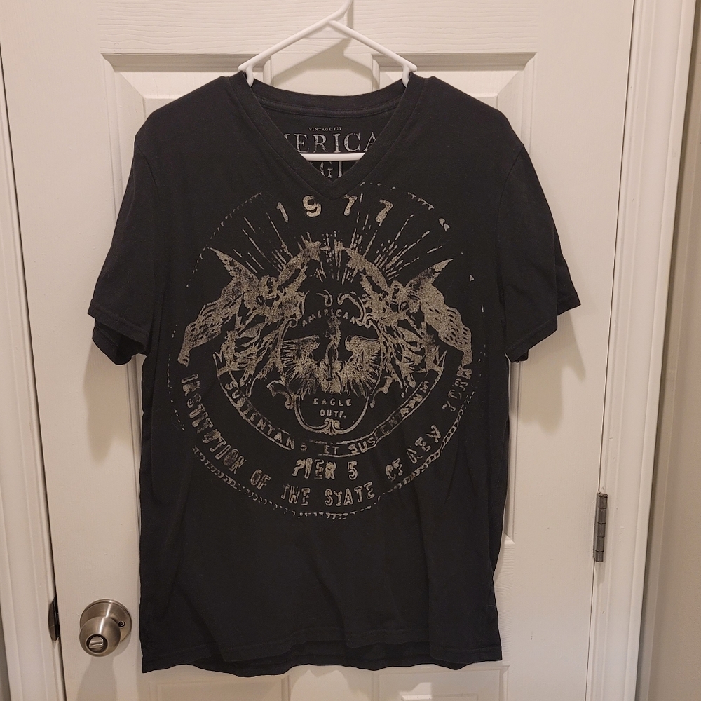Men's American Eagle Tee - Size Large